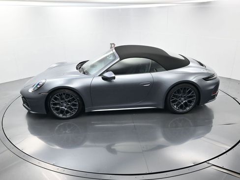 Certified 2026 Porsche 911 Carrera T RWD image 35