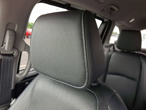 Used 2023 Honda Odyssey EX-L image 18
