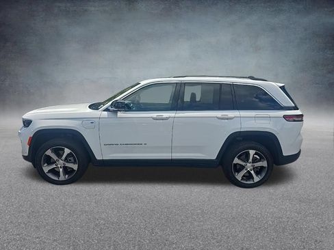Used 2023 Jeep Grand Cherokee 4WD 4xe w/ Luxury Tech Group II image 5