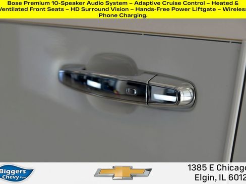 Used 2023 Chevrolet Traverse High Country image 13