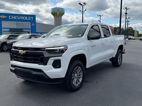 New 2026 Chevrolet Colorado LT w/ LT Convenience Package RWD image 6