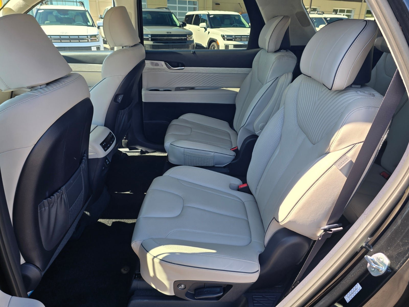Used 2024 Hyundai Palisade Calligraphy AWD/4WD image 12