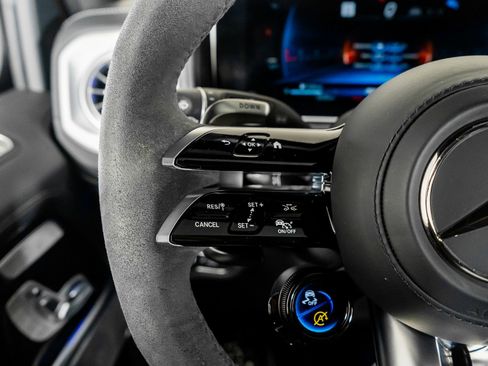 Used 2025 Mercedes-Benz G 63 AMG 4MATIC image 44