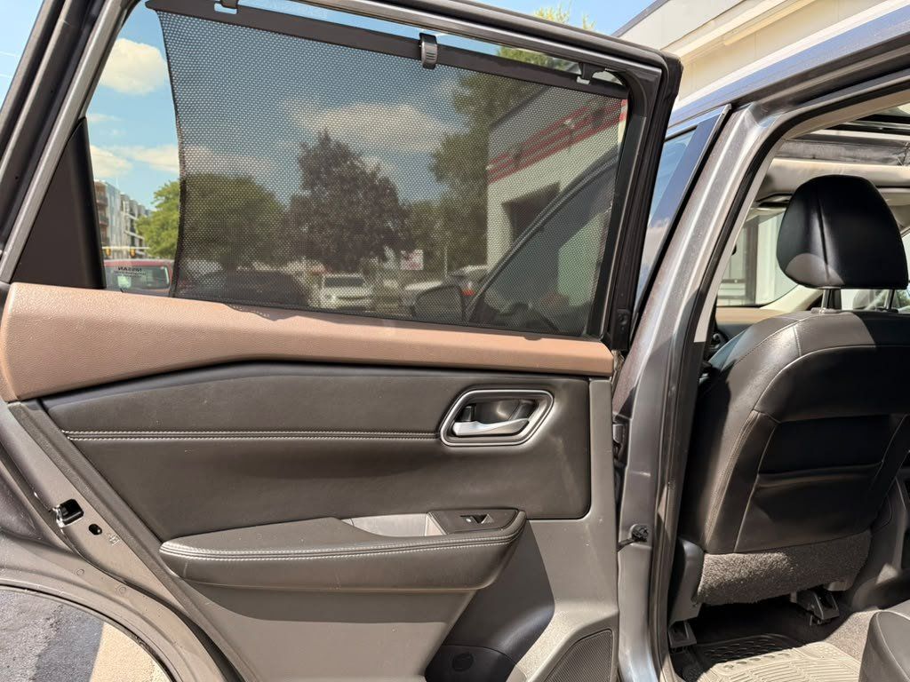 Used 2021 Nissan Rogue SV w/ Premium Package AWD/4WD image 29