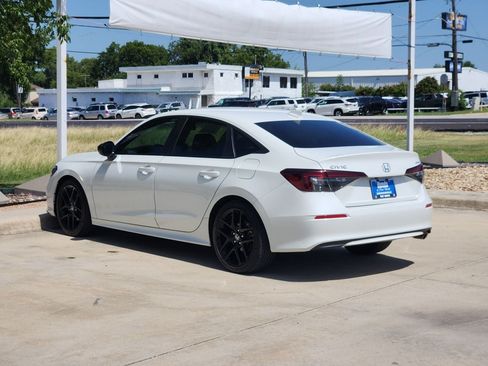 Used 2025 Honda Civic Sport image 7