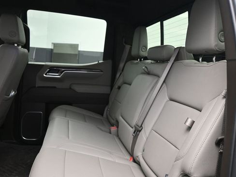 Used 2024 Chevrolet Silverado 1500 LTZ w/ LTZ Premium Package image 10