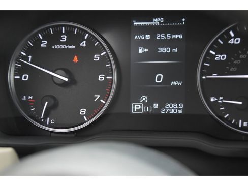 Used 2026 Subaru Forester Premium AWD/4WD image 21