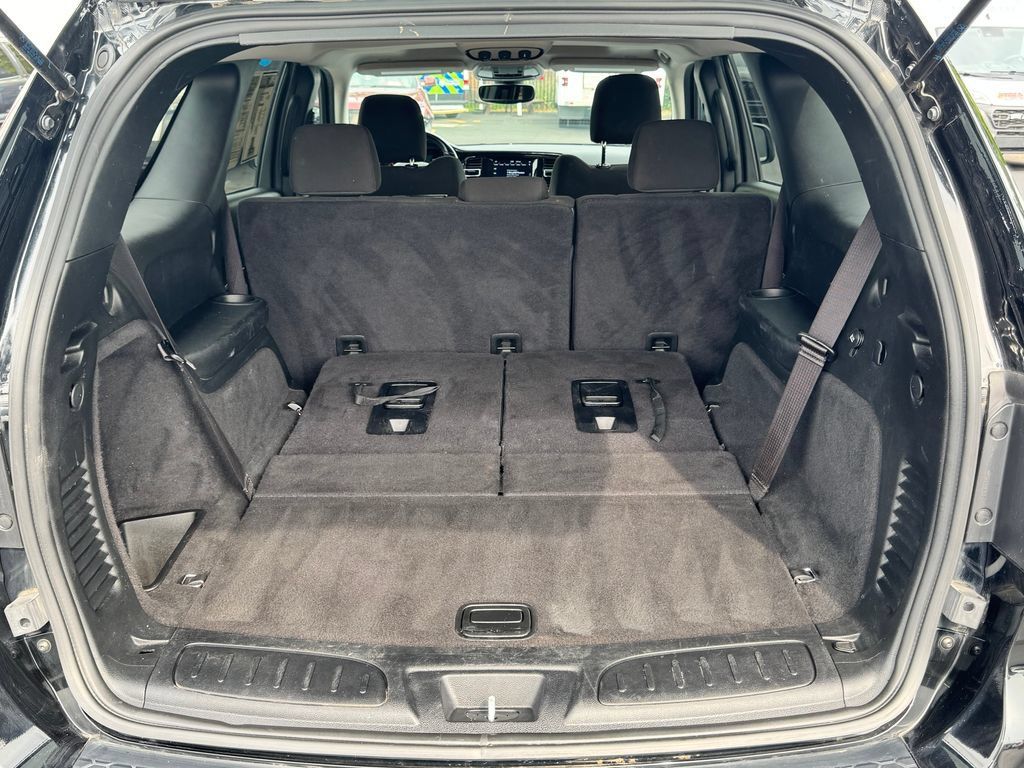 Used 2022 Dodge Durango SXT AWD/4WD image 17