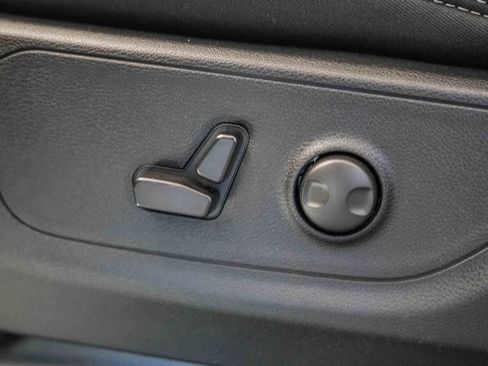 New 2026 RAM 1500 Big Horn AWD/4WD image 22
