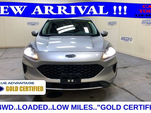 Used 2021 Ford Escape SE image 41