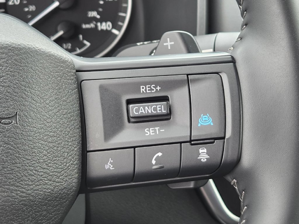 Used 2026 Nissan Rogue SV AWD/4WD image 18