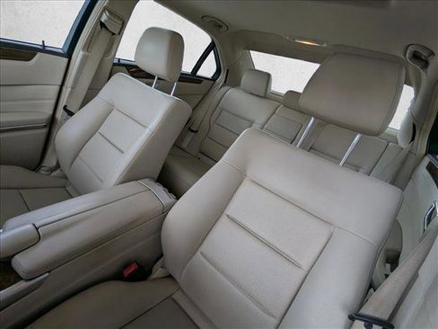 Used 2016 Mercedes-Benz E 350 Sedan image 10