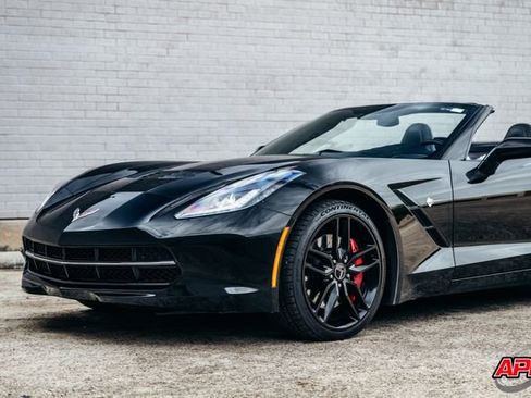 Used 2014 Chevrolet Corvette Stingray Z51 w/ 3LT Preferred Equipment Group image 63