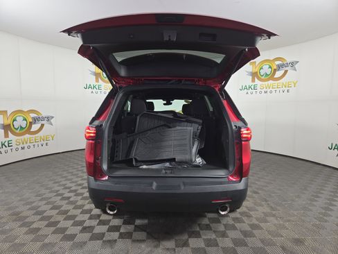 Certified 2023 Chevrolet Traverse LT image 32