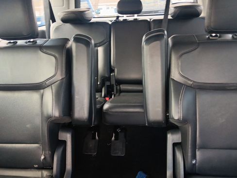 Used 2025 Ford Expedition Max Platinum w/ Driver's Package image 15