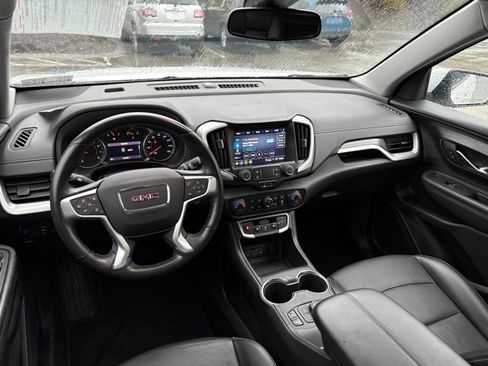 Used 2022 GMC Terrain SLT image 11