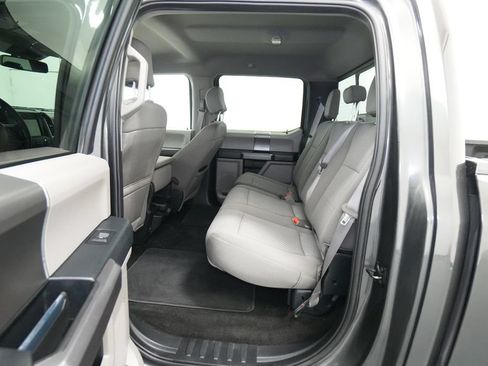 Used 2019 Ford F150 XLT w/ Equipment Group 302A Luxury AWD/4WD image 17