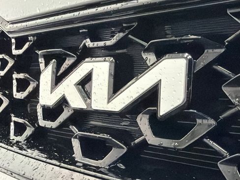 Used 2023 Kia Sorento SX image 14