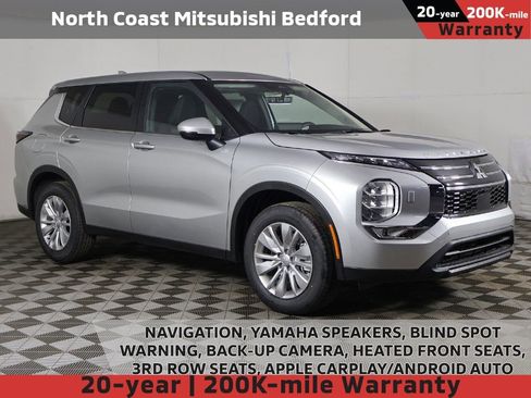 New 2026 Mitsubishi Outlander ES AWD/4WD image 1