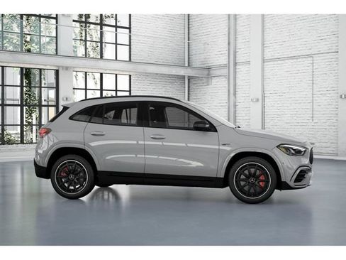 New 2026 Mercedes-Benz GLA 35 AMG 4MATIC image 15