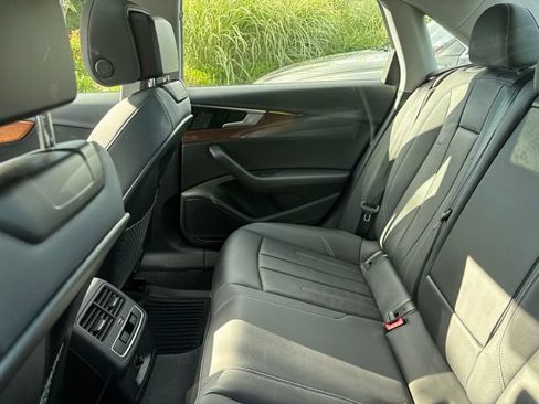 Used 2023 Audi A4 2.0T Premium w/ Convenience Package AWD/4WD image 5