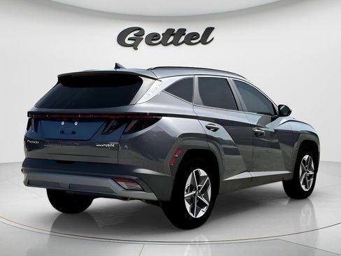 Certified 2025 Hyundai Tucson SEL image 8