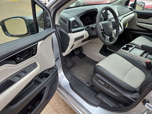 New 2026 Honda Odyssey Elite image 10