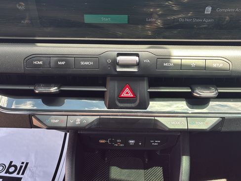 Used 2025 Kia K4 EX FWD image 22
