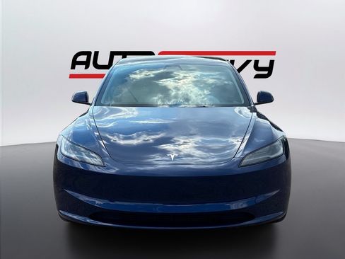 Used 2025 Tesla Model 3 Long Range RWD image 2
