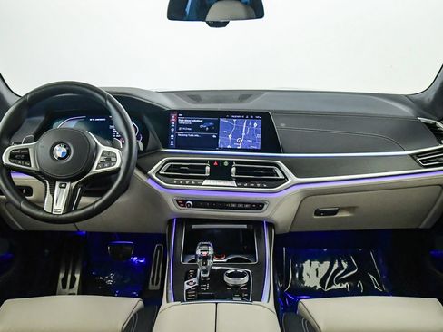 Used 2021 BMW X7 M50i w/ Executive Package AWD/4WD image 16