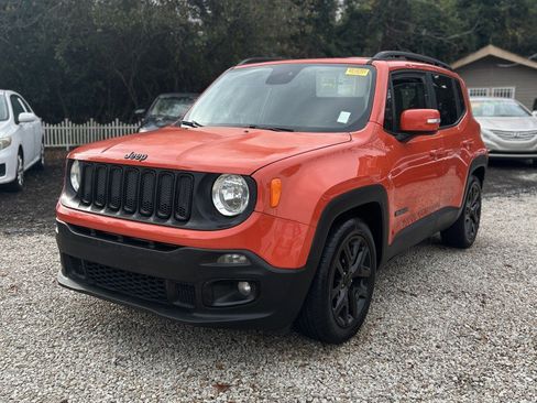 Used 2017 Jeep Renegade Altitude image 1
