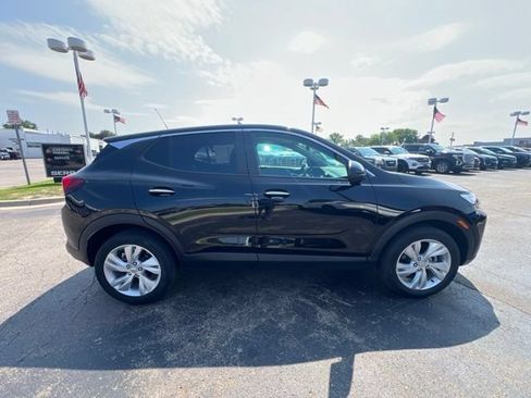 Used 2024 Buick Encore GX Preferred w/ Comfort Package AWD/4WD image 4