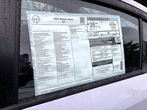 Used 2025 Nissan Versa SR w/ Trunk Package image 14