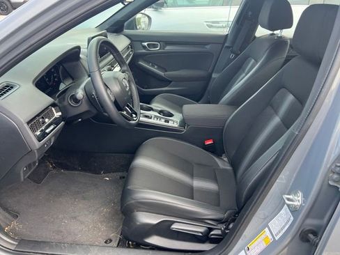 Certified 2025 Honda Civic Sport image 8