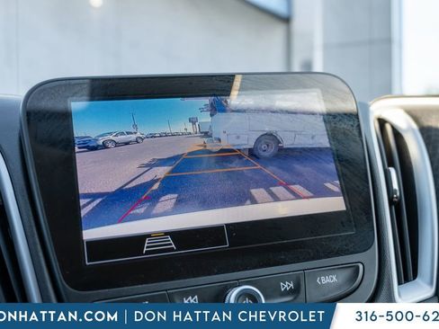 Used 2024 Chevrolet Malibu LT image 18