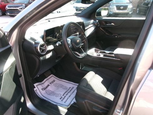 Used 2026 Chevrolet Equinox LT FWD image 19