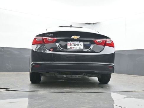 Used 2017 Chevrolet Malibu LS FWD image 26