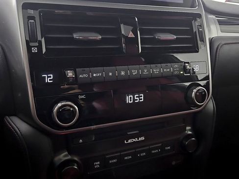 Used 2022 Lexus GX 460 Premium w/ Premium Package image 20