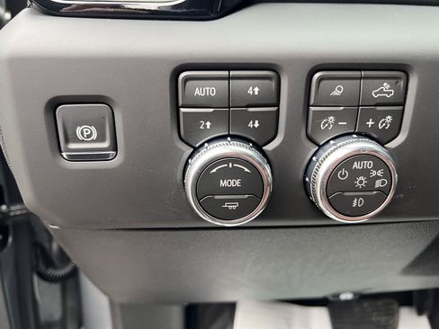 New 2026 GMC Sierra 2500 Denali Ultimate image 24