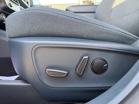 Used 2025 Ford Maverick XLT w/ XLT Luxury Package image 15