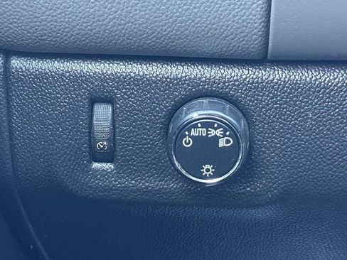 Used 2016 Chevrolet Colorado W/T w/ WT Convenience Package image 23