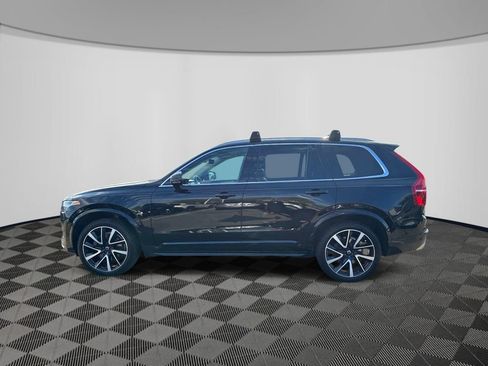 Used 2021 Volvo XC90 T6 Momentum AWD/4WD image 4