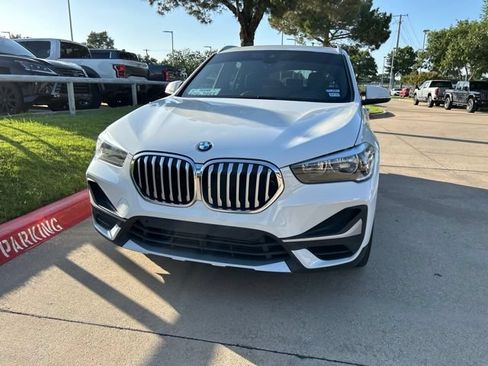 Used 2021 BMW X1 sDrive28i w/ Convenience Package FWD image 2