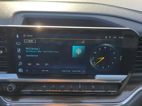 Used 2025 Chevrolet Silverado 1500 LT image 19