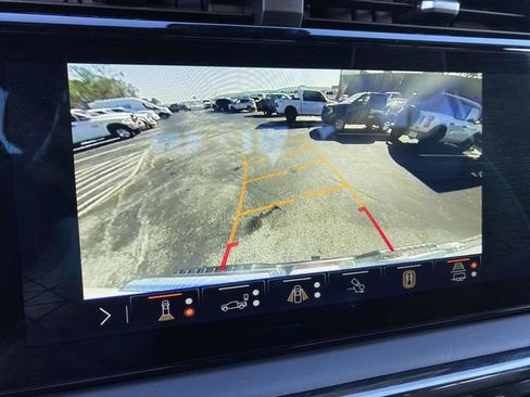 Used 2024 GMC Sierra 1500 AT4X image 31