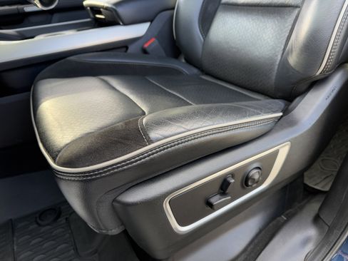 Used 2020 RAM 1500 Laramie image 13