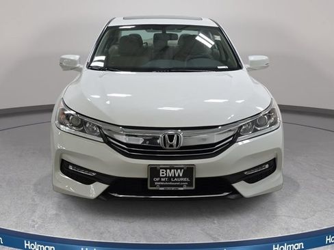 Used 2017 Honda Accord EX-L image 3