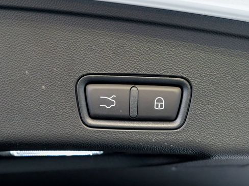Used 2025 Maserati Grecale GT AWD/4WD image 65