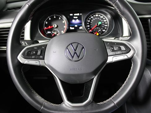 Used 2021 Volkswagen Atlas Cross Sport SE w/ Panoramic Sunroof Package AWD/4WD image 22