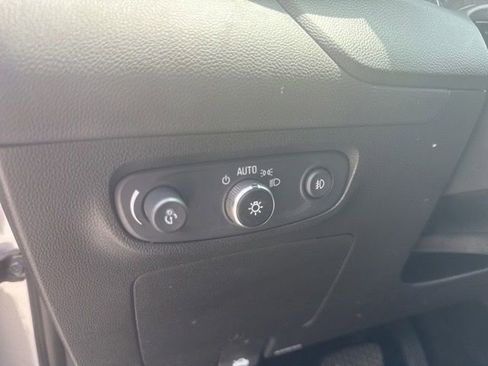 Used 2023 Buick Encore GX Select FWD image 6